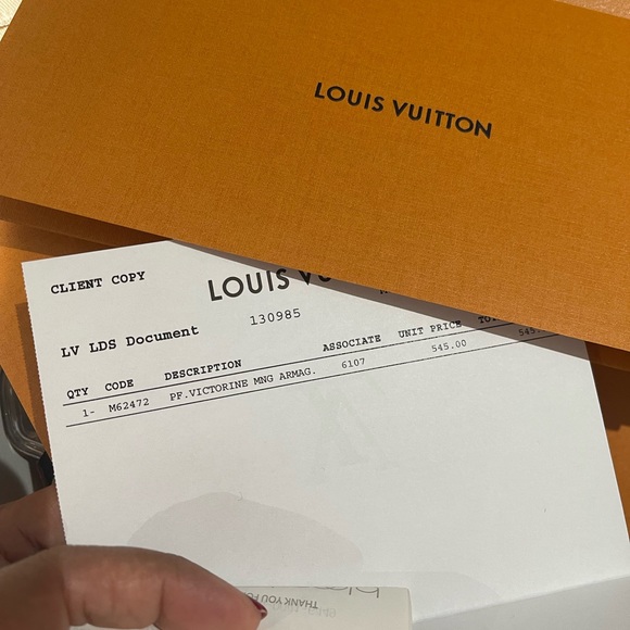 Louis Vuitton Victorine Wallet - Picture 6 of 9